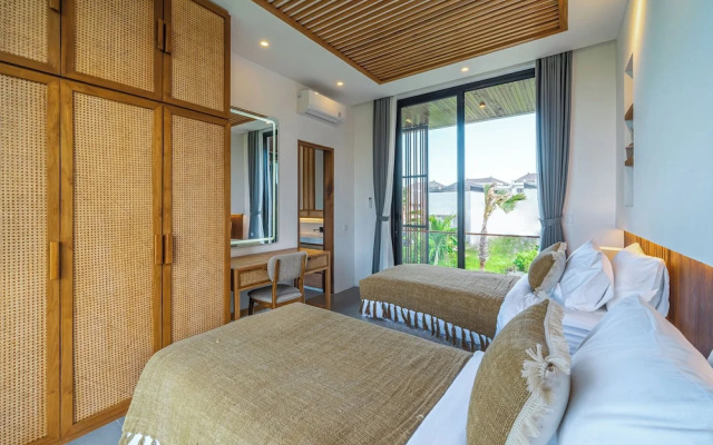 Villa Bedawang - 4BR Villa Seminyak