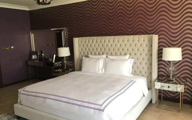 Dream Inn Dubai - Signature Villa