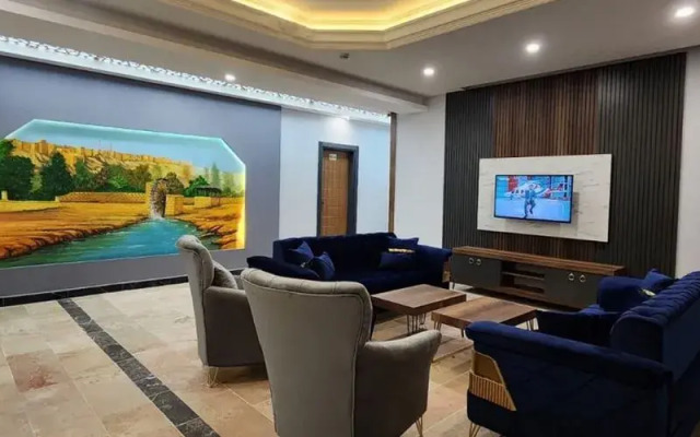 Karaali Kpalicalari ve Otel Tesisleri