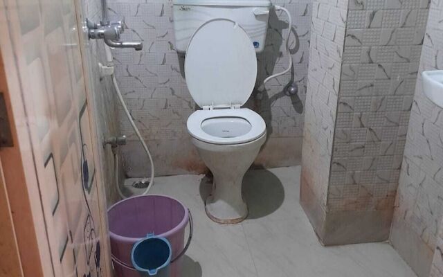 Duniya Guest House