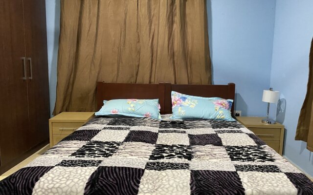 Oyibi New Furnished House - Charming 3 Bedroom