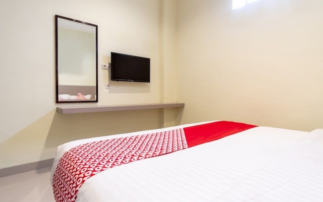 OYO 1185 Bukit Toedjoeh Residence Syariah – Guest Rooms – Medan
