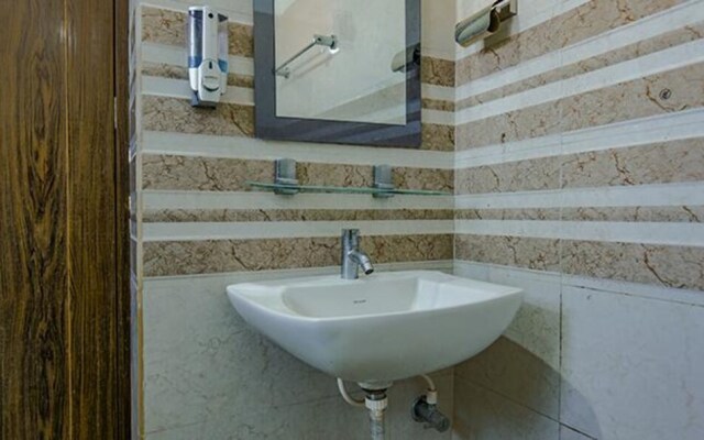 Hotel Crystal Stay by OYO Rooms