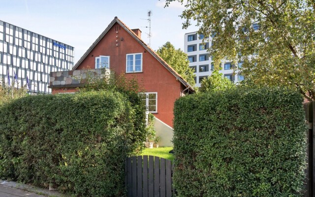 Sanders Charm - Cozy 1-bdr Apt With Shared Garden