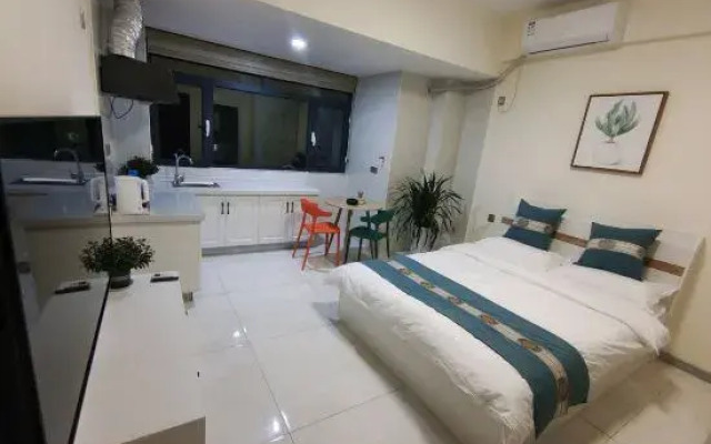 Longxi Hotel
