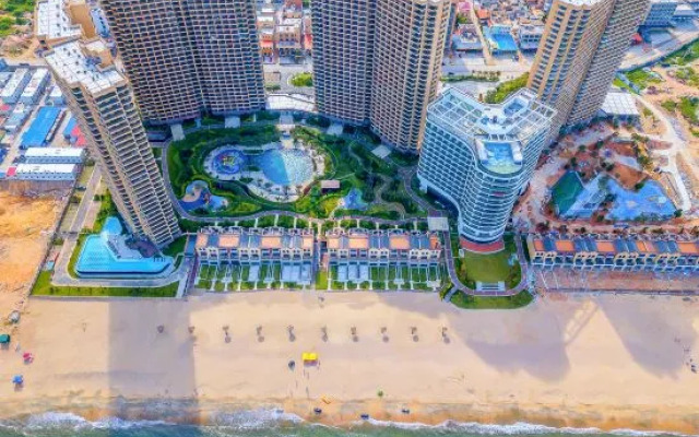 Huidong Shuangyuewan Xindi Donghai Holiday Apartment