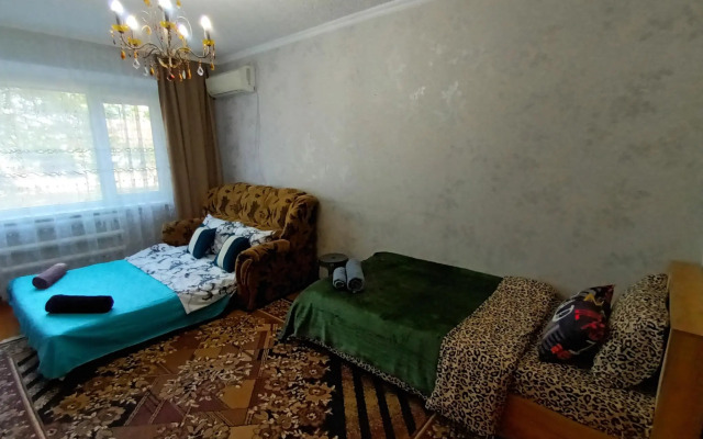 Апартаменты в 1-м микрорайоне 28