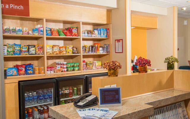 TownePlace Suites Erie