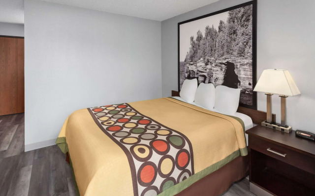 Super 8 by Wyndham Sun Prairie/Madison E