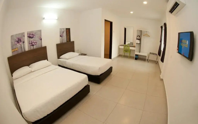 Hotel Cheqinn