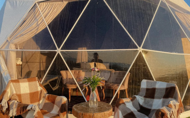 Lake glamping ik