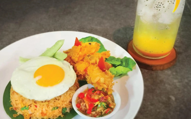 Whiz Hotel Falatehan Jakarta