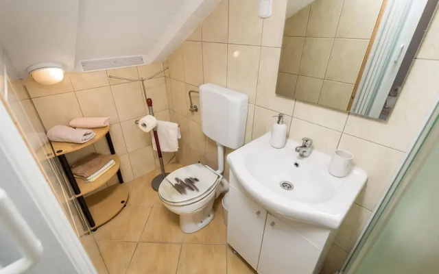Beautiful Apartment in Senj With Wifi