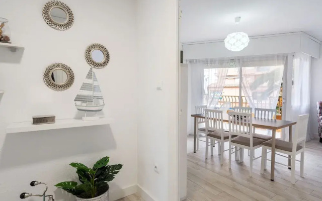 Swanky Apartment in Gandia With Swimming Pool