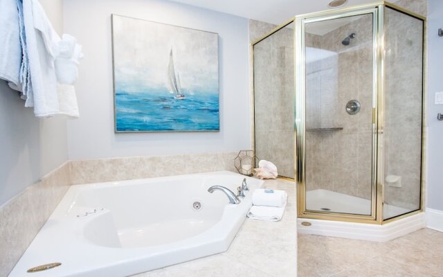 Crb1003 3 Bedroom Condo