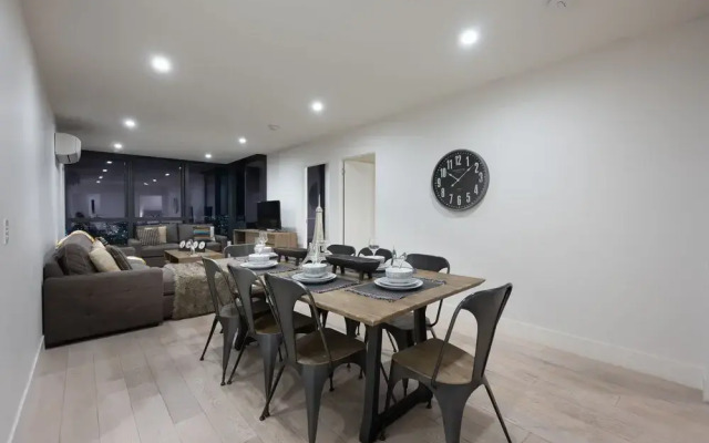 Mega Style Apartments Vision