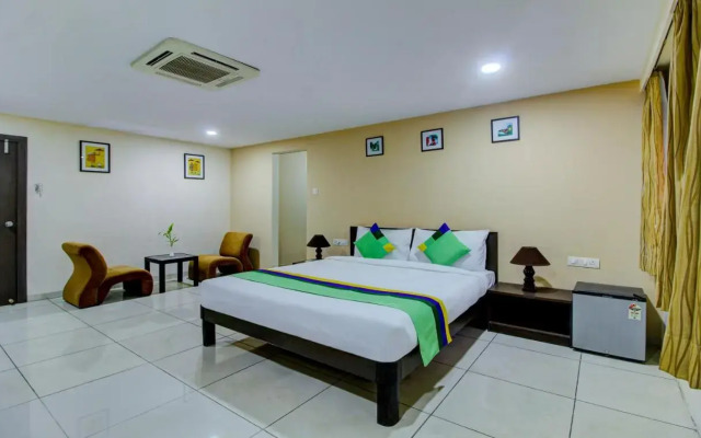 Treebo Trend La Paradise, Pune