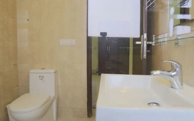 FabHotel Mayarch Sushant Lok