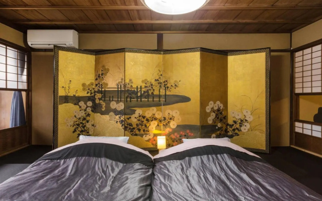 京都二条城近く京町屋120年の歴史に泊まる – Guest Rooms – Kyoto