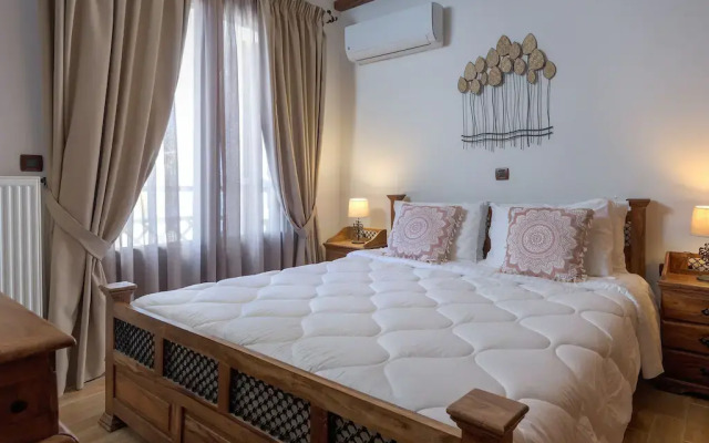 holiday home, Charaki