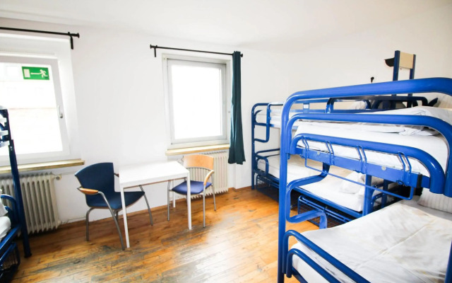 The 4 You Hostel & Hotel