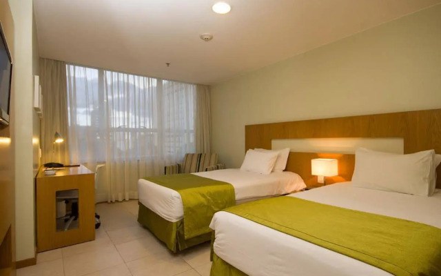 Naoum Hotel