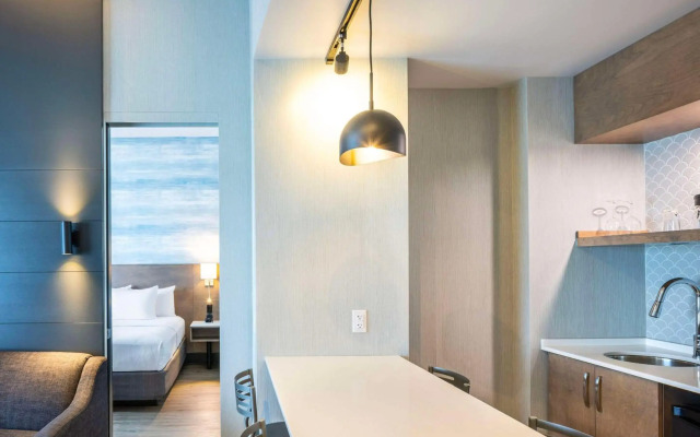 Quality Inn & Suites Levis