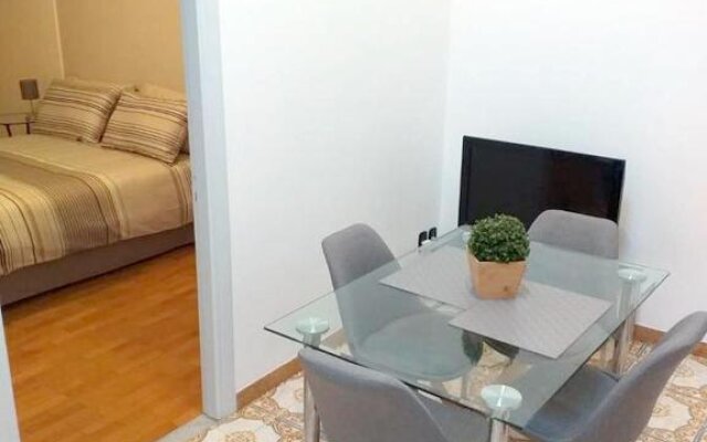 One bedroom appartement at Sanremo 40 m away from the beach with sea view furnished terrace and wifi