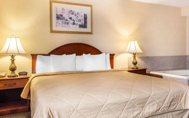 Quality Inn Hackettstown - Long Valley