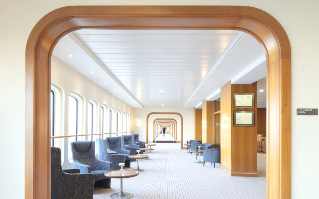 Queen Elizabeth 2 Hotel by Accor