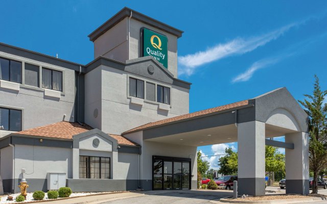 Quality Inn Lees Summit - Kansas City