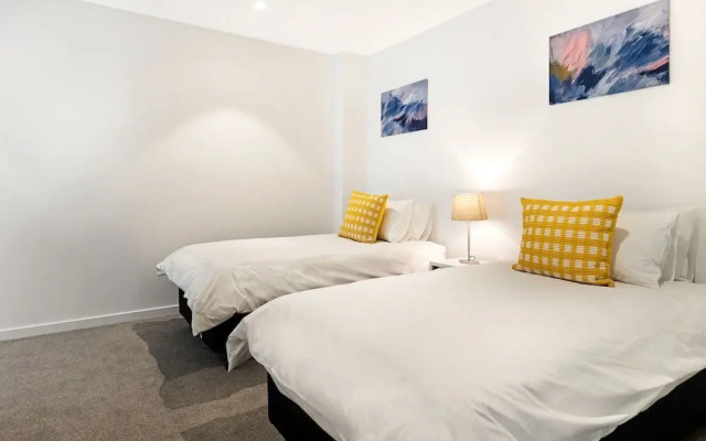 The Fifth Serviced Apartments