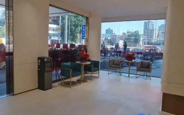 Sanhaoyun Apartment Hotel (Songyuanxia Subway Station Branch)