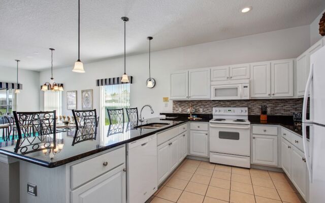 1207w Near Disney! Water View! Gamesroom! Balcony!