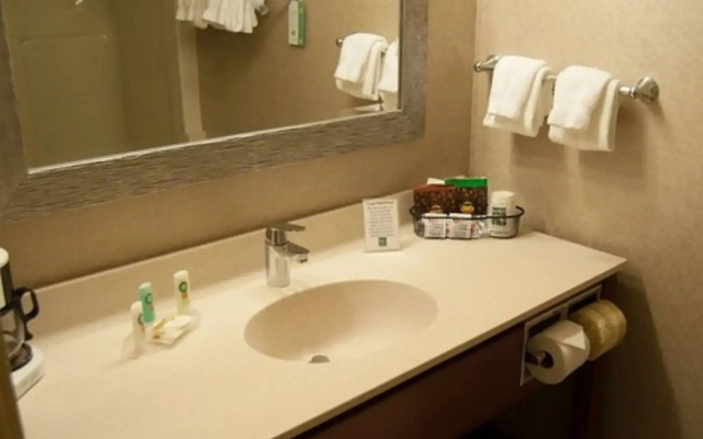 Quality Inn Bedford