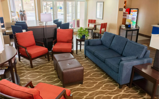 Comfort Inn Dickson