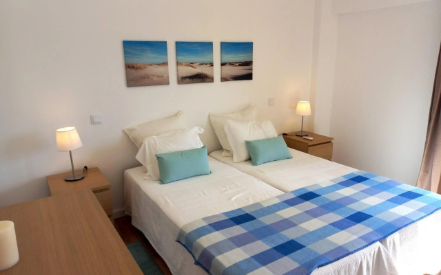 white pearl apartment central confy spacious