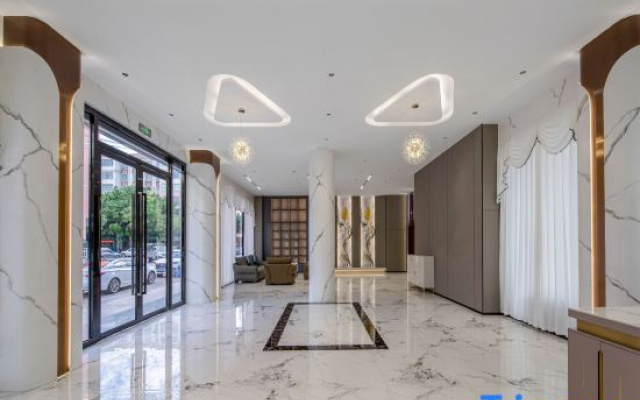 Perting Luxury Art Hotel (Pu'er High-Speed Railway Station Store)