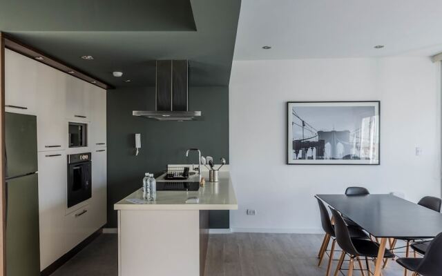 w 2BR Apartment With Balcony Near Larcomar