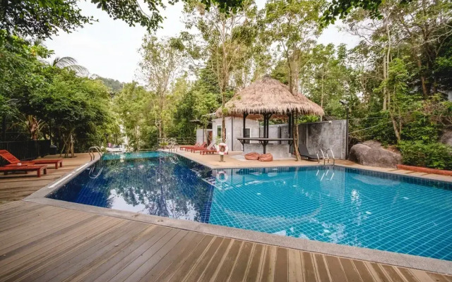 The Dearly Koh Tao Hostel