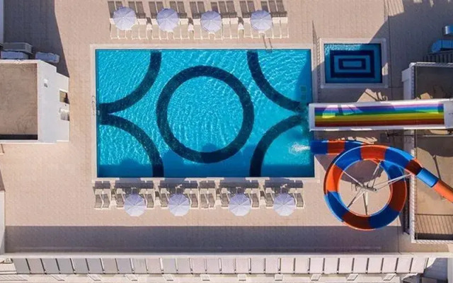 Simurg Halal Luxury Hotel