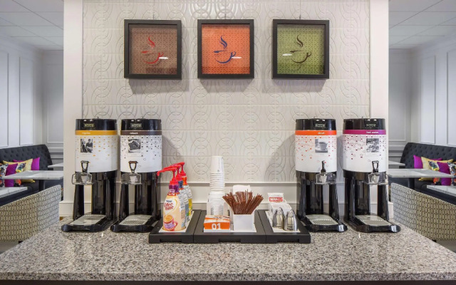 Hampton Inn & Suites Newport/Cincinnati