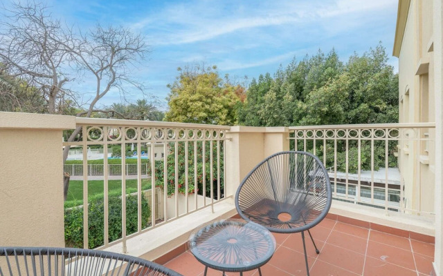 Tranquil 3BR Villa in Springs Community - Sleeps 7