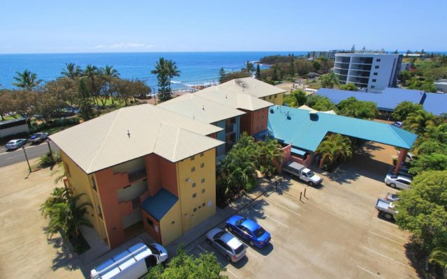 Kacys Bargara Beach Motel