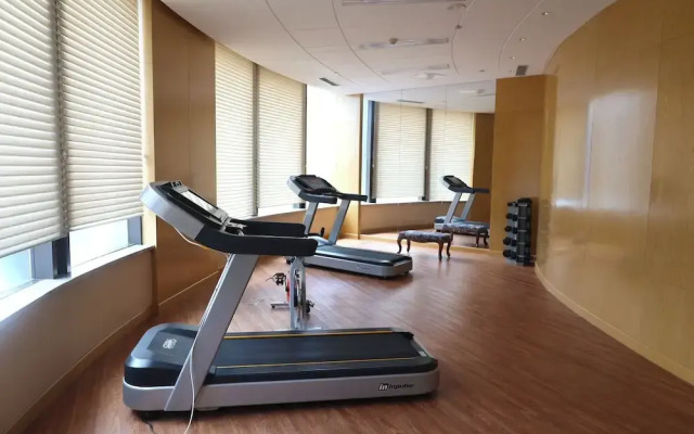 Serene Yuhua Hotel