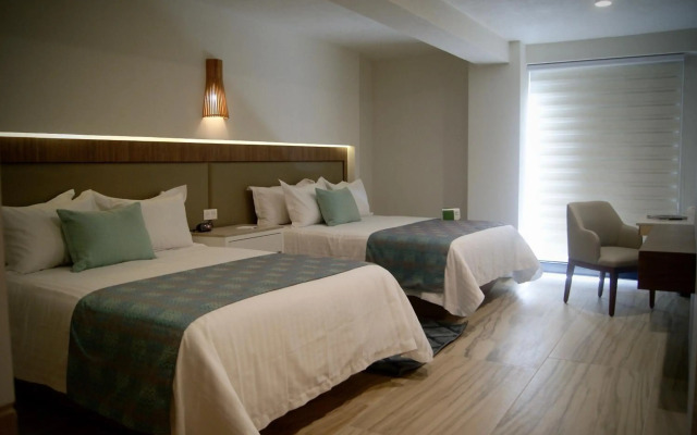 Hotel Velvet Plaza