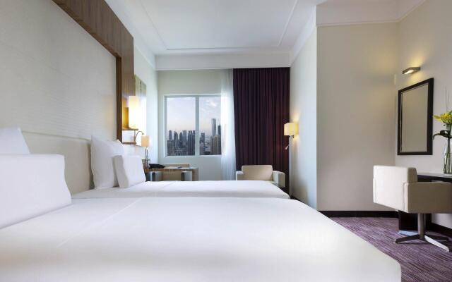 Pullman Dubai Jumeirah Lakes Towers - Hotel and Residence