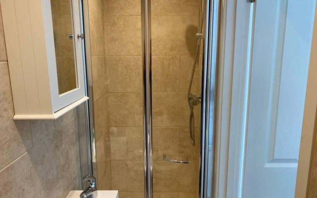 Charming 1-bed Studio in Coventry