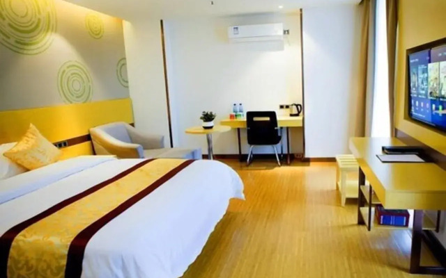 GreenTree Inn Huanggang City Wuxue City Kanjiang Avenue