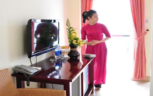 Lotus Hotel - The Cupid Room